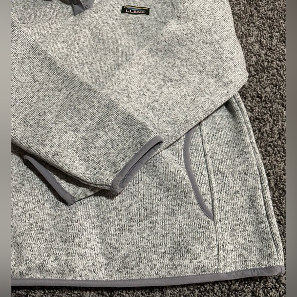 Brand new Women's L.L. BEAN Sweater Fleece Pullover Size M Pet in Pewter Color - Picture 5 of 6